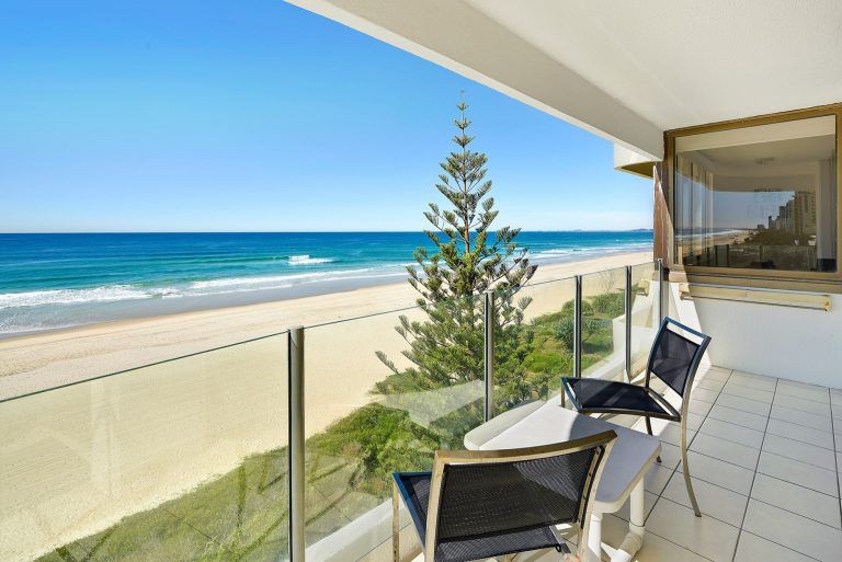 3 Bedroom Holiday Apartments Gold Coast Dorchester on the Beach