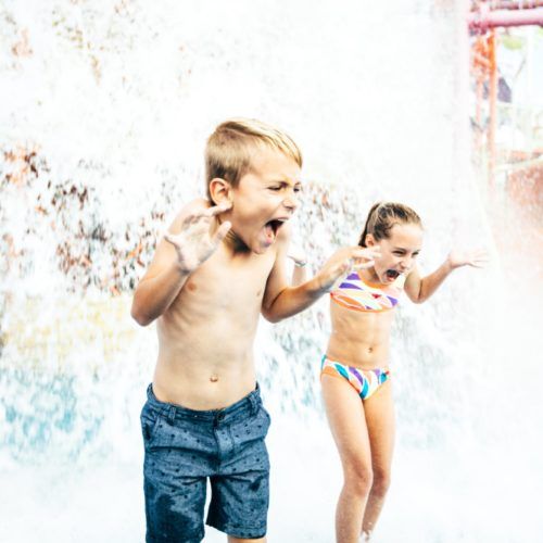 Family fun holidays at Dorchester on the Beach, Gold Coast and Dreamworld