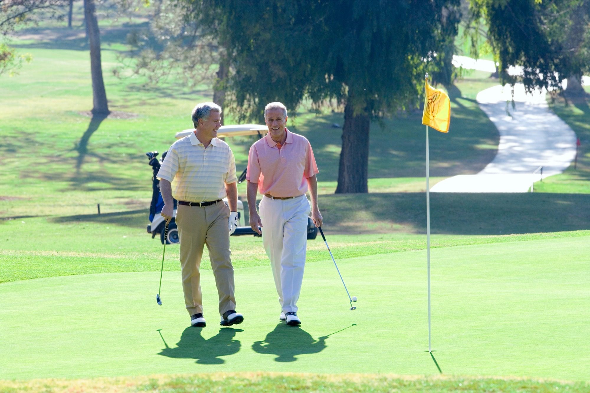 Stay close to some of the Gold Coast's favourite golf courses at Dorchester on the Beach